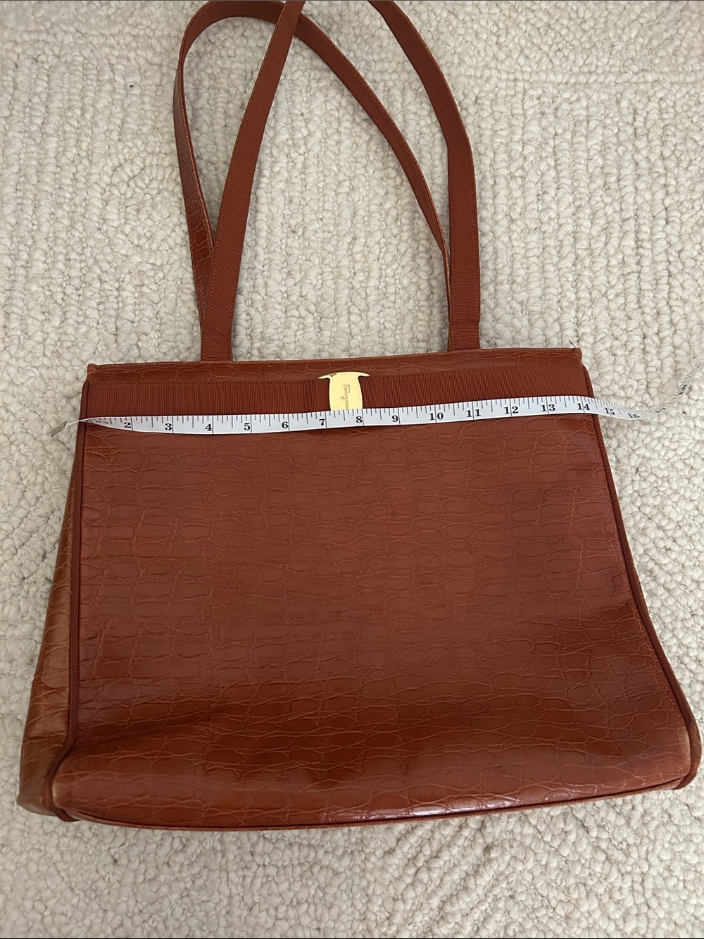Salvatore Ferragamo Vara Bow Croc-Embossed Leather Tote Bag - Picture 12 of 14
